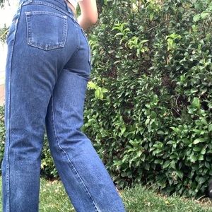 wrangler straight leg dark wash jeans vintage